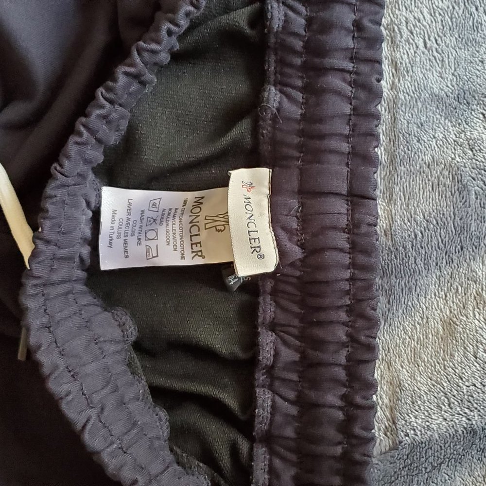 Moncker Logo Sweatsuit Set - Picture 4 of 5